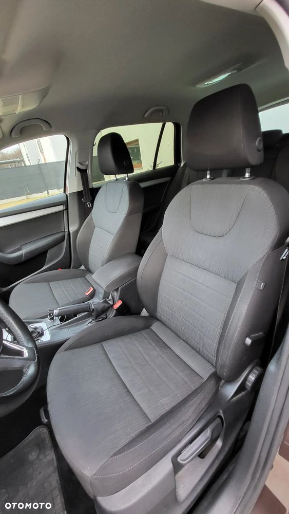 Skoda Octavia 1.4 TSI Style DSG - 10