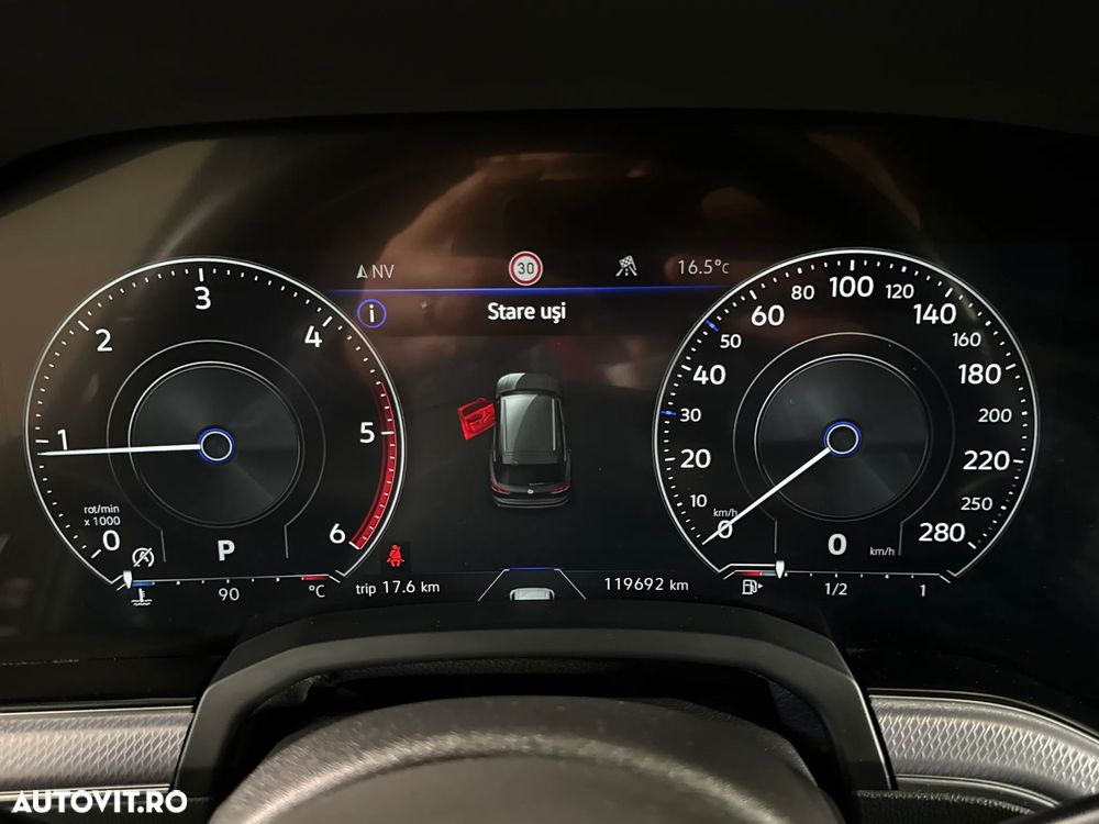 Volkswagen Touareg V6 TDI 4MOTION R-Line - 11