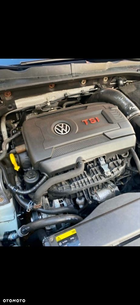 Volkswagen Golf - 11
