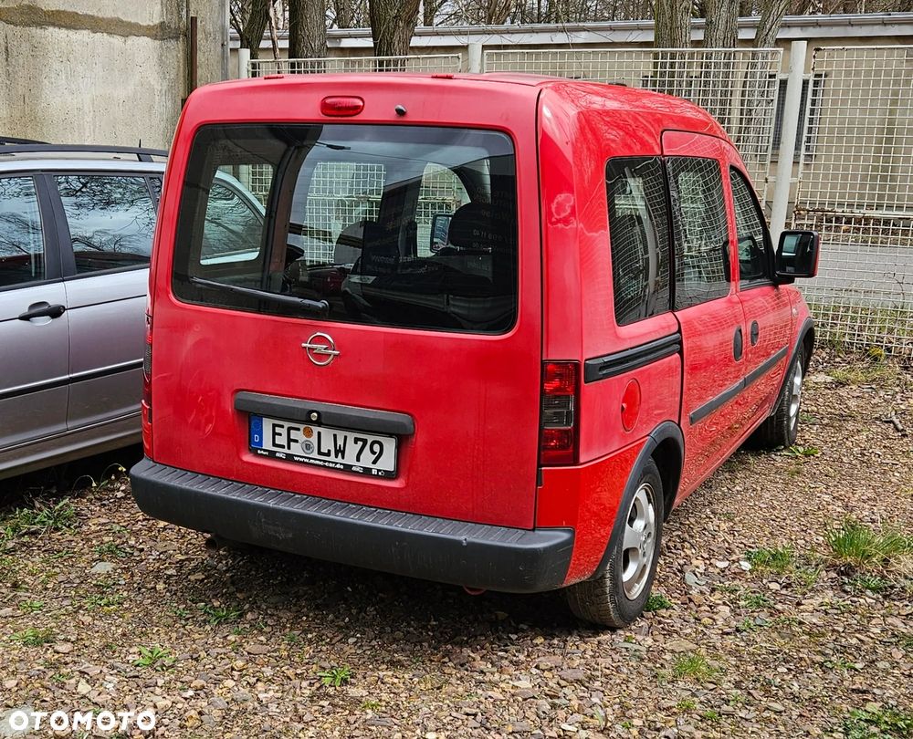 Opel Combo Tour Cosmo - 3