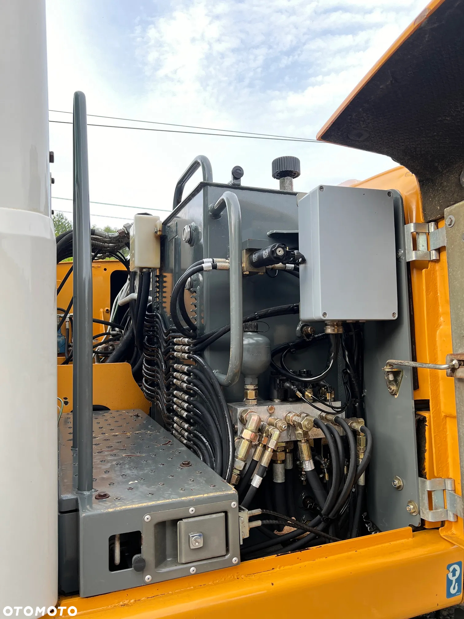 Liebherr A314 LITRONIC Koparka Kołowa 16 Ton 2 Łyżki Pług Podpory - 18