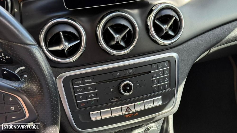 Mercedes-Benz GLA 220 d Urban — fotografia 10