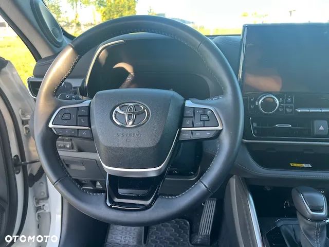 Toyota Highlander 2.5 Hybrid Executive Style - 11