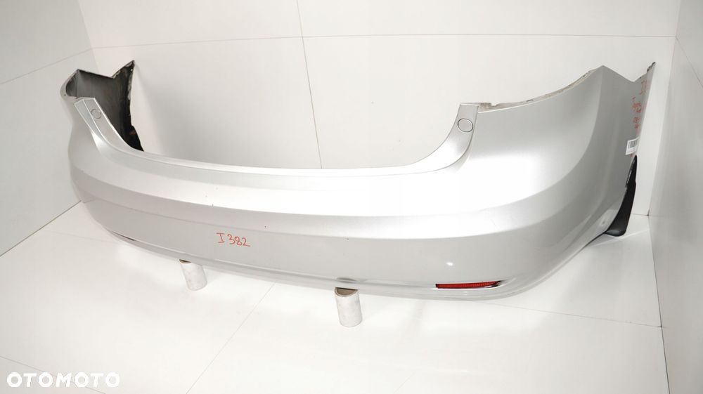 ZDERZAK TYŁ TYLNY TOYOTA AVENSIS T27 09-11R SEDAN 1F7 - 2