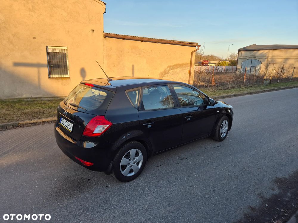 Kia Ceed 1.4 CVVT Edition 7 - 6