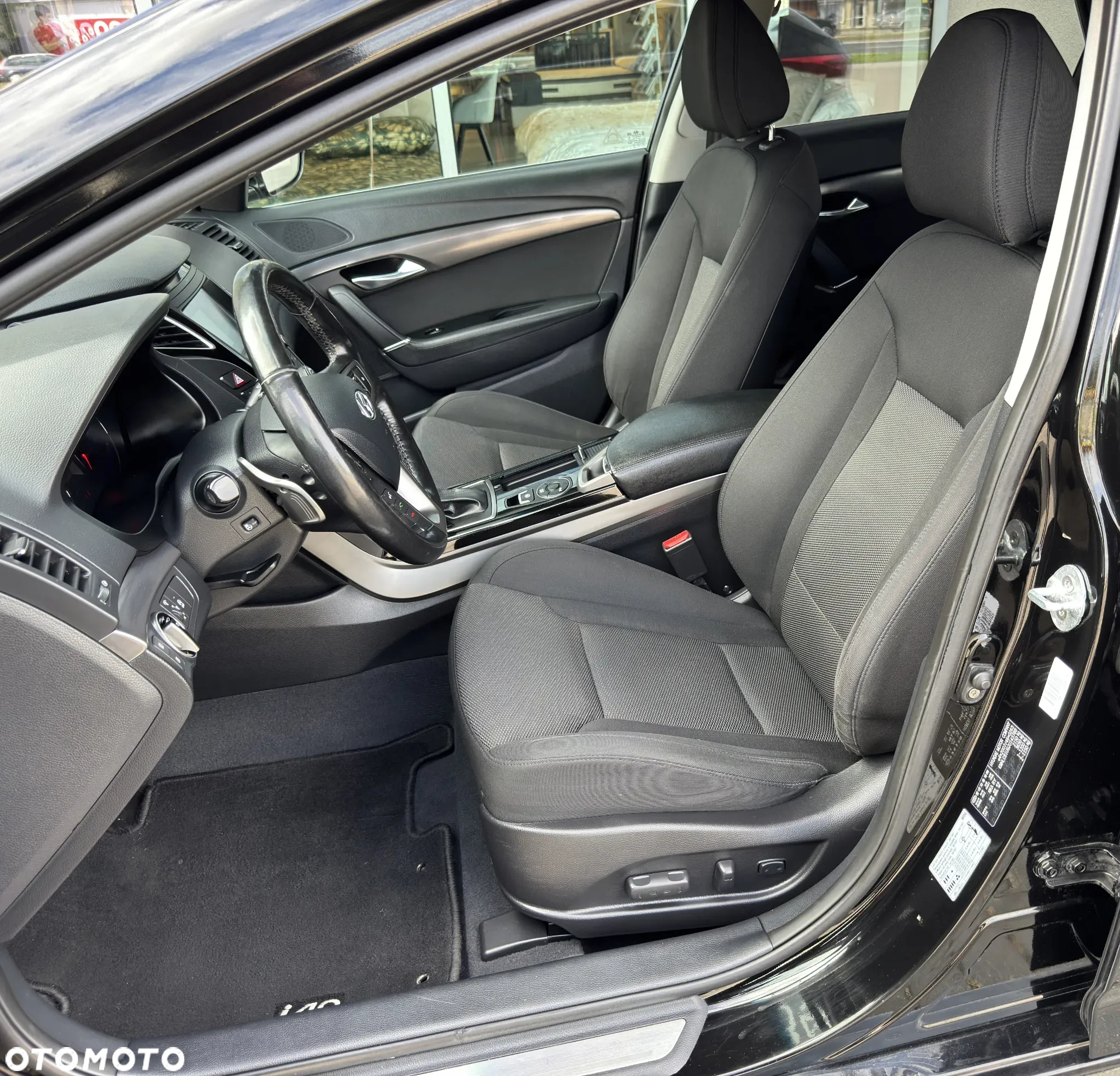 Hyundai i40 Kombi 1.7 CRDi DCT Premium - 18