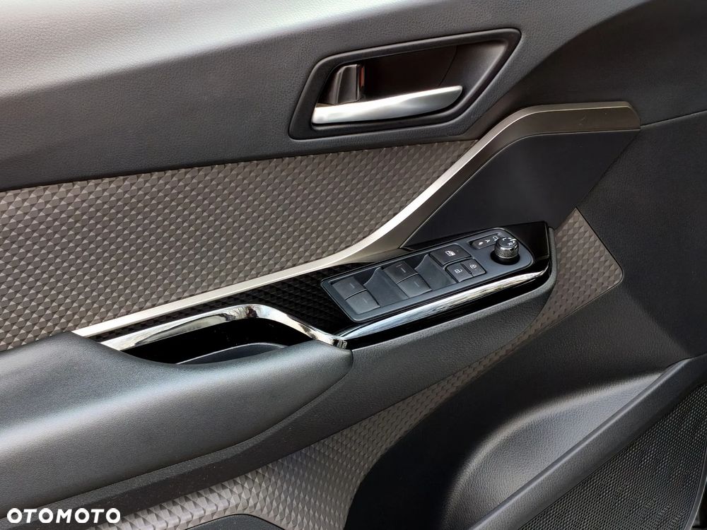 Toyota C-HR Style Selection - 17