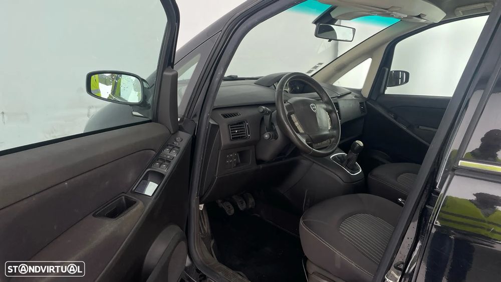 Lancia Musa 1.3 16V M-jet Argento 854 - 12