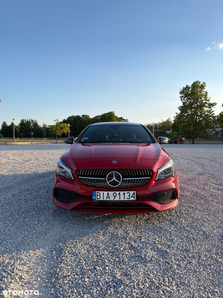 Mercedes-Benz CLA 250 4-Matic AMG Line - 4