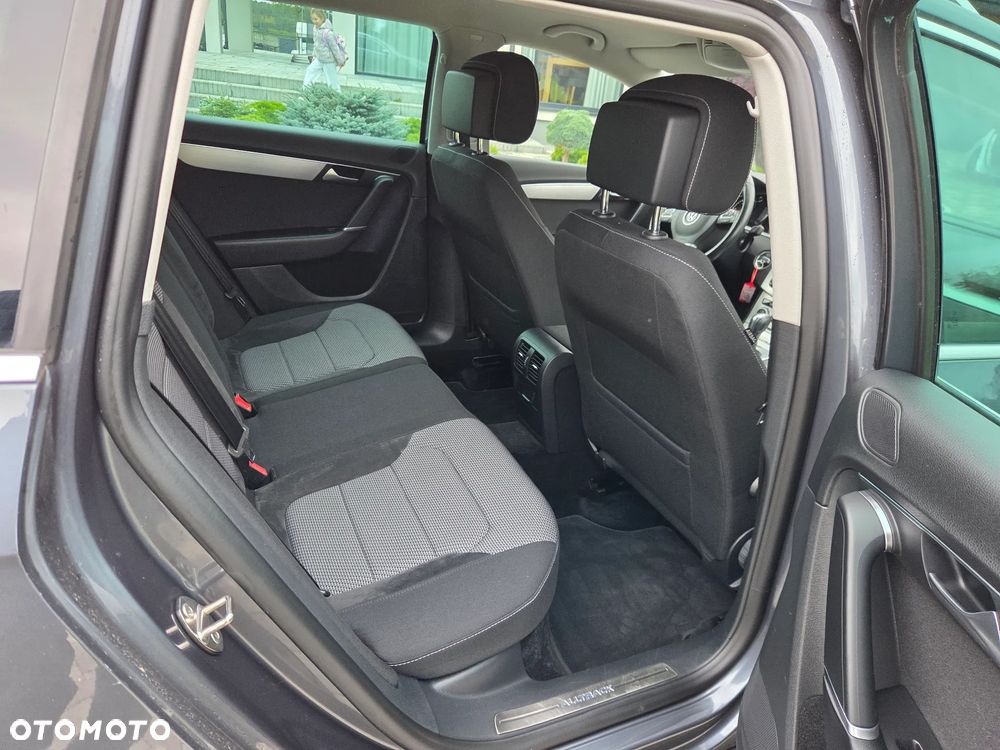 Volkswagen Passat Alltrack 2.0 TDI 4Mot DSG - 22