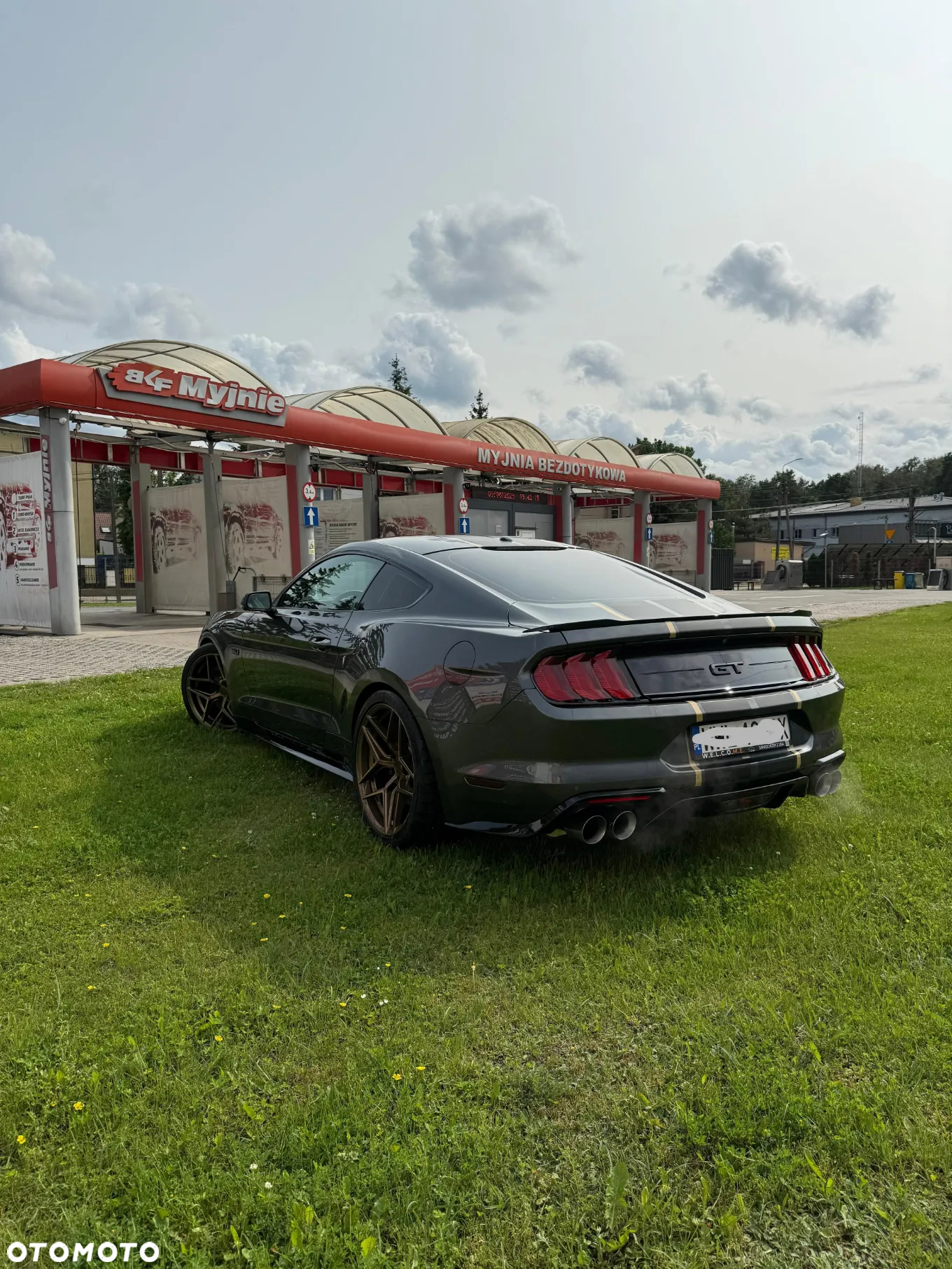 Ford Mustang - 5