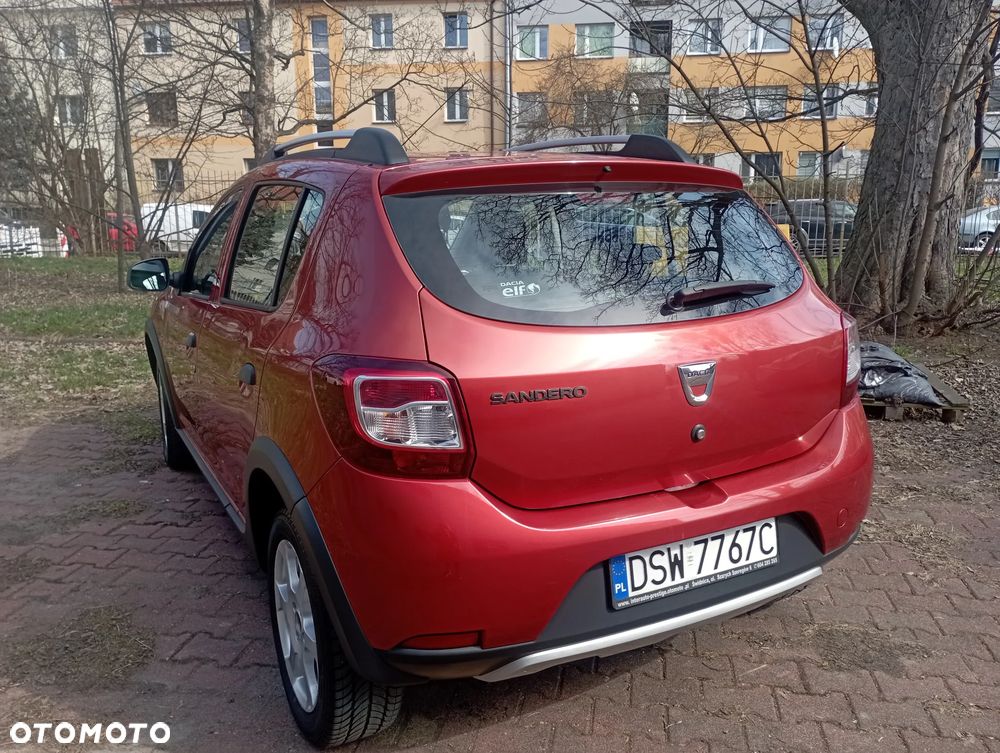 Dacia Sandero 0.9 TCe Laureate - 11