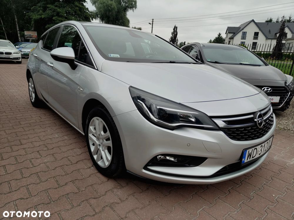 Opel Astra - 2