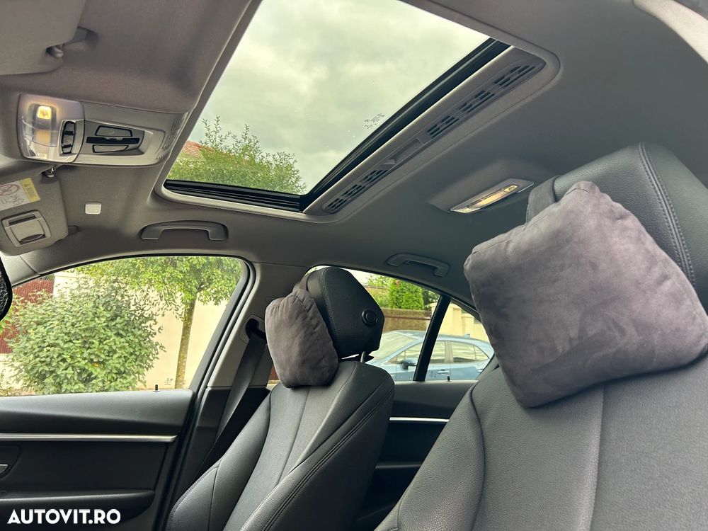 BMW Seria 3 330e iPerformance Sport Line - 7