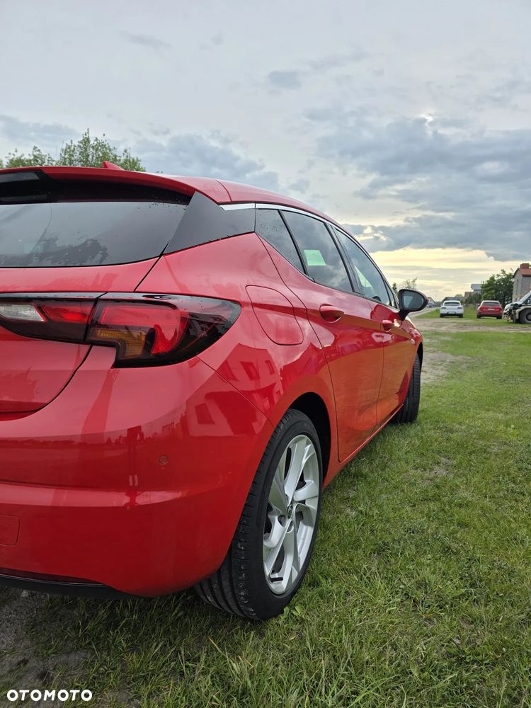 Opel Astra - 4