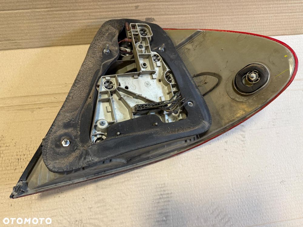 Lampa Mercedes E-Klasa W211 lewa tył tylna - 2