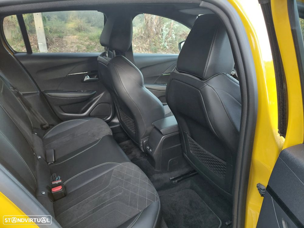 Peugeot e-208 GT Pack - 12