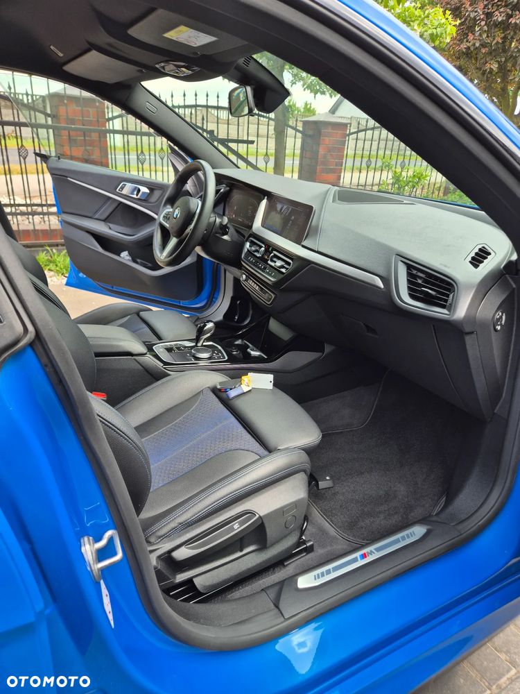 BMW Seria 2 220i M Sport - 25