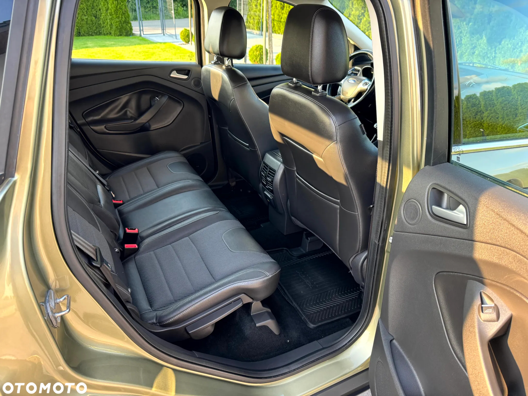Ford Kuga 2.0 TDCi 4WD Titanium Plus - 12