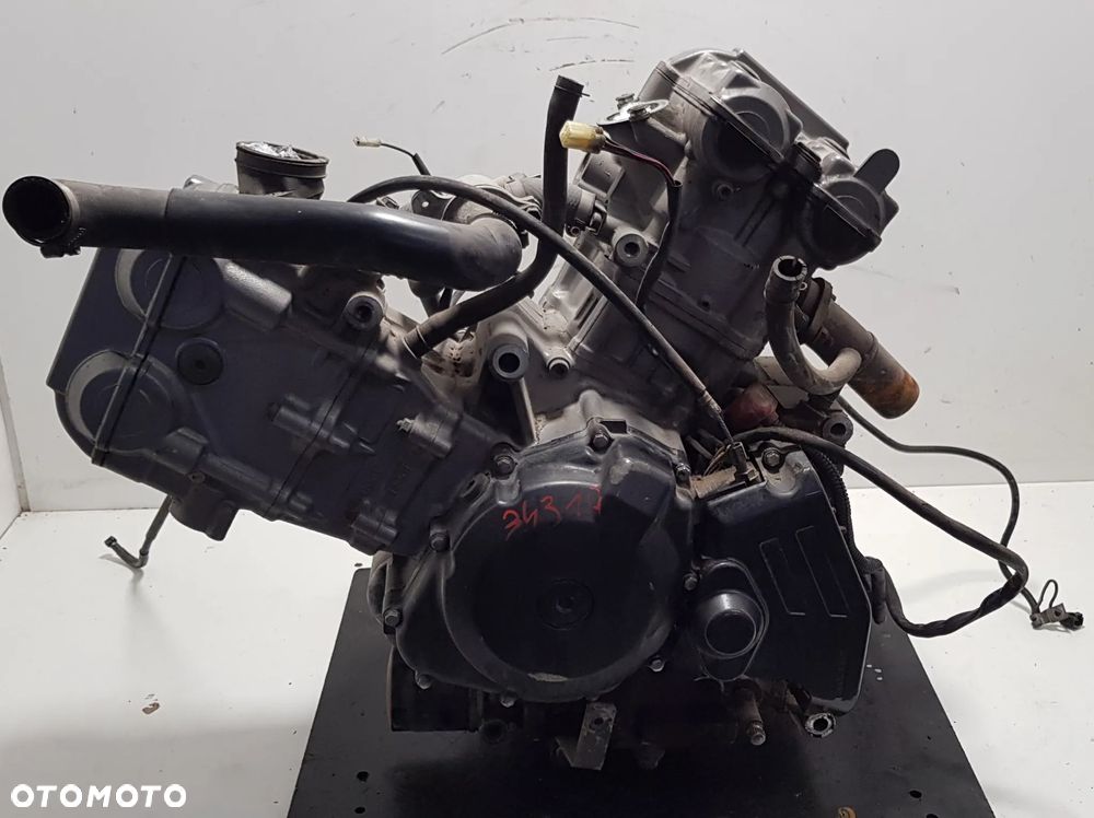 Suzuki SV 650 98-02 Silnik - 1