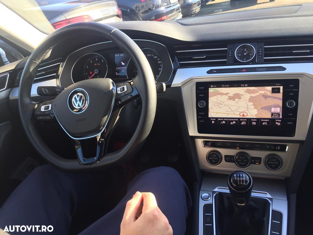 Volkswagen Passat - 3