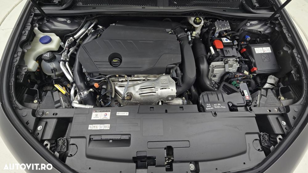 Peugeot 508 PHEV 225ch EAT8 Allure Pack - 23