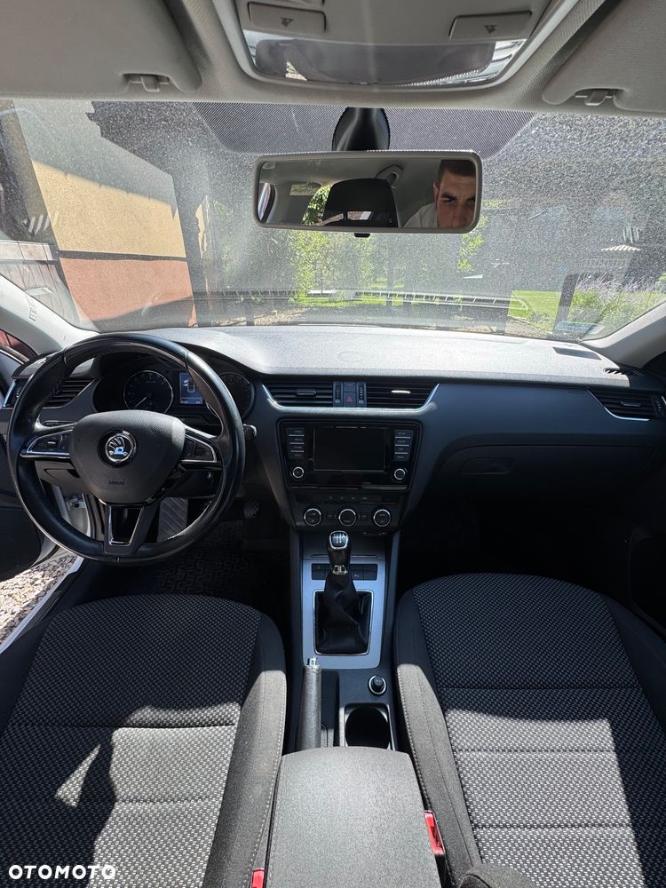 Skoda Octavia 1.6 TDI Ambition - 7