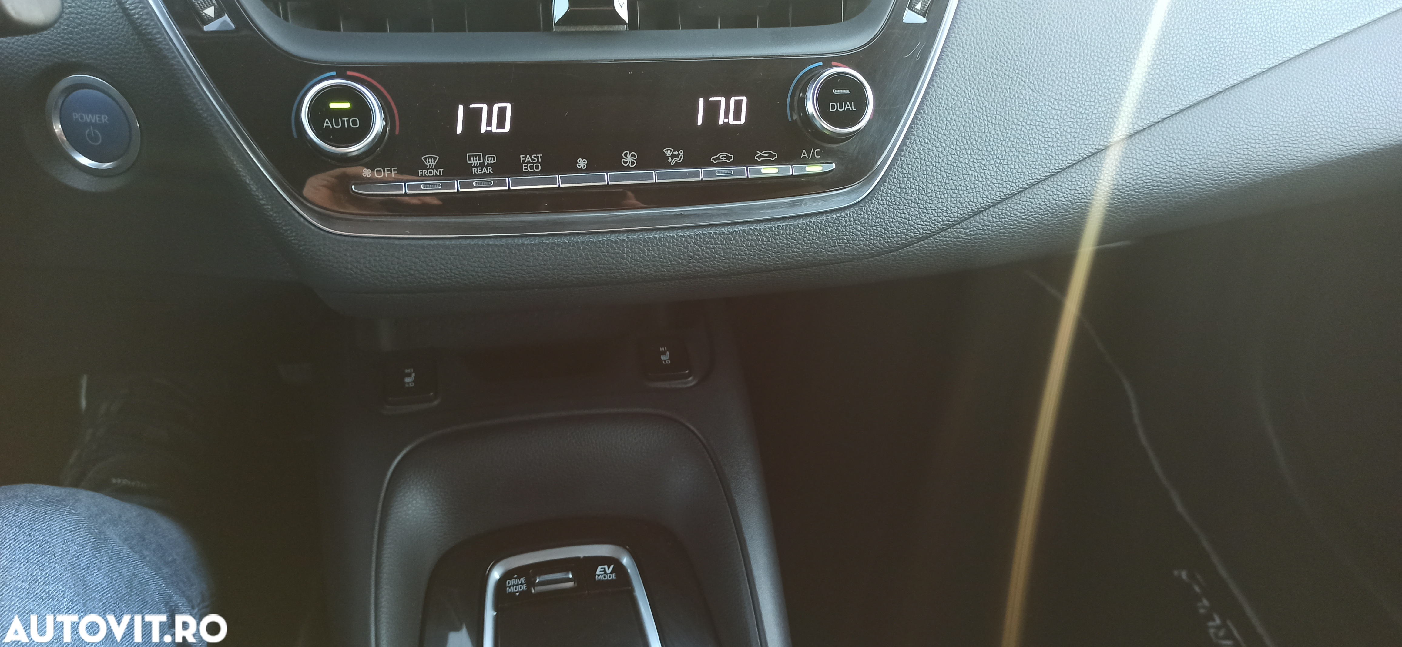 Toyota Corolla - 6