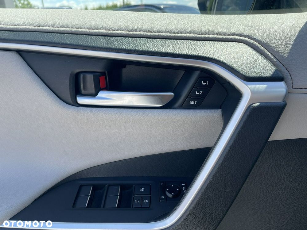 Toyota RAV4 2.5 Hybrid Executive 4x4 - 13