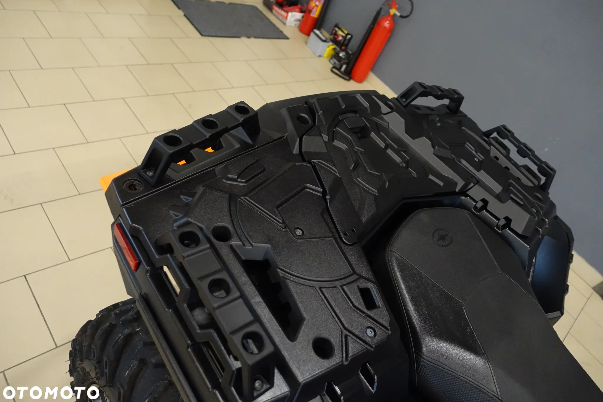 Polaris Sportsman - 16