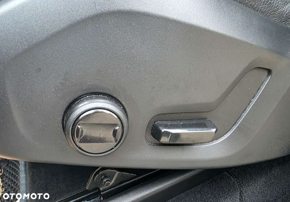 Volvo XC 90 - 13