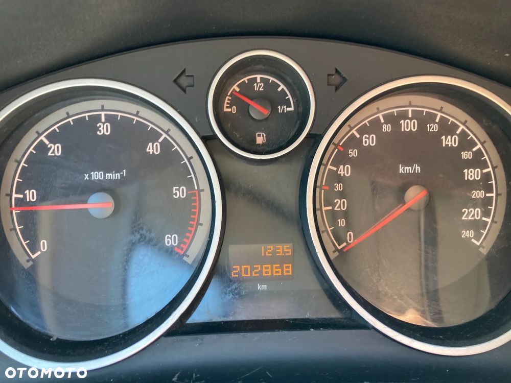 Opel Astra 1.7 CDTI Enjoy - 21