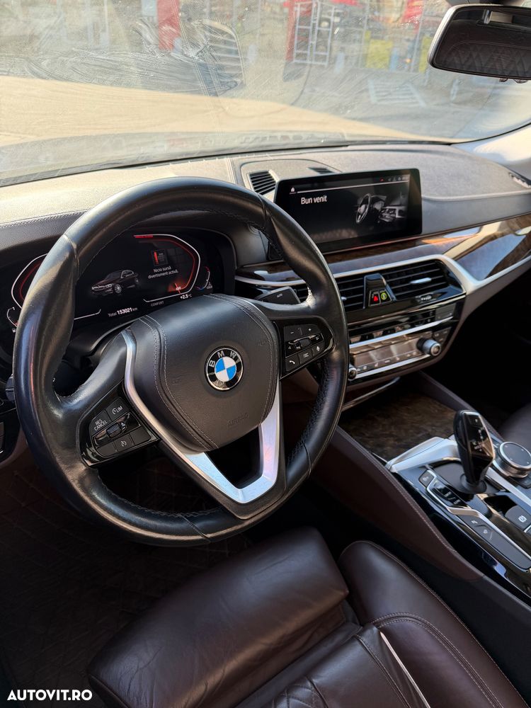 BMW Seria 5 ver-530i-aut-luxury-line - 5