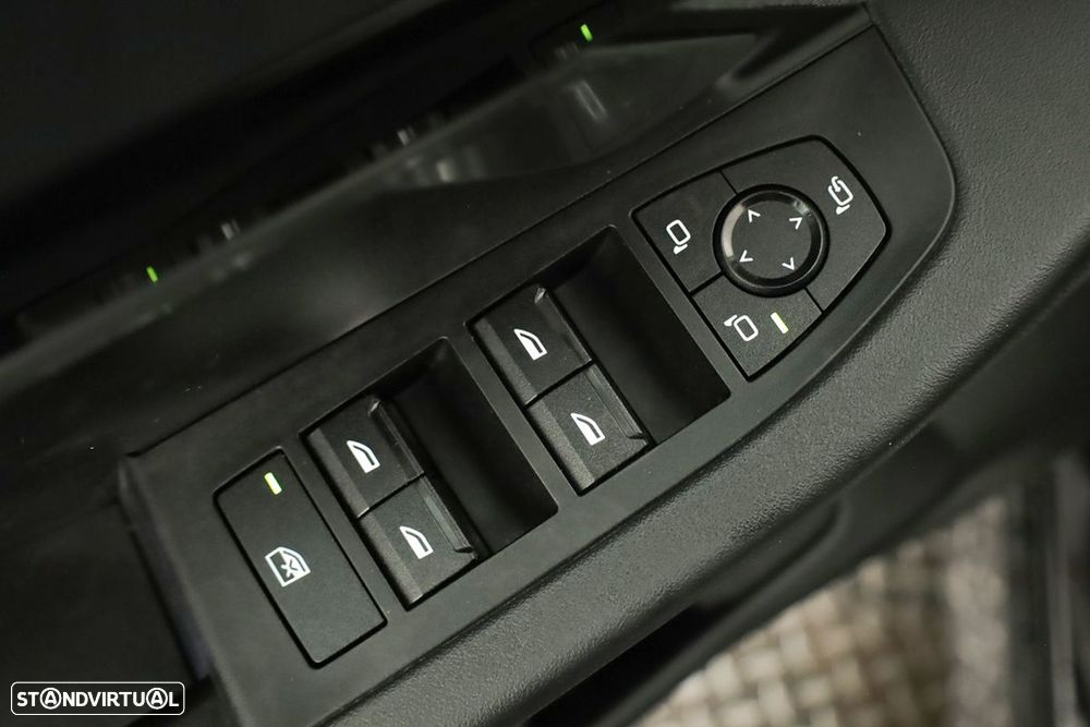 BMW 520 d Pack Desportivo M - 19
