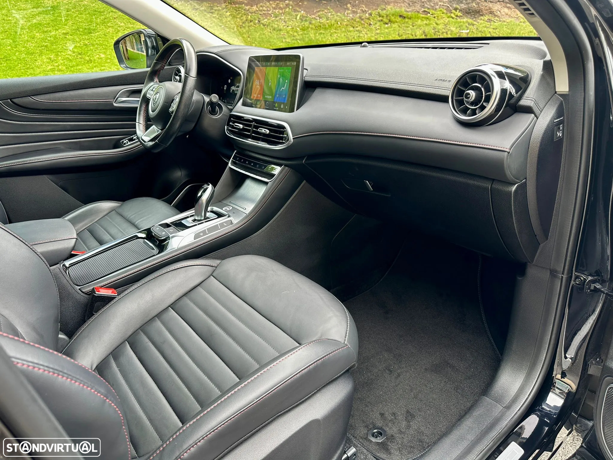 MG EHS 1.5 T-GDI Plug-in Hybrid Luxury - 31
