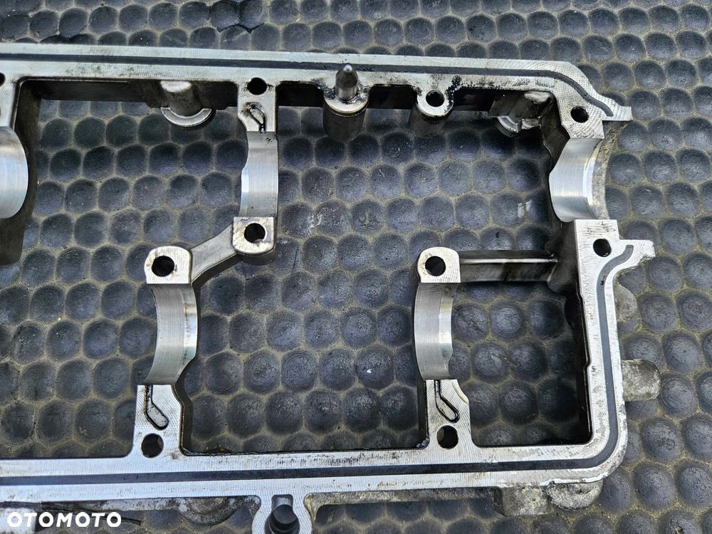 Głowica 0593S 0594S Lewa Prawa Wałki Zawory Pokrywa 2.7 3.0 TDI V6 Audi A4 B8 A5 A6 Q5 VW - 40