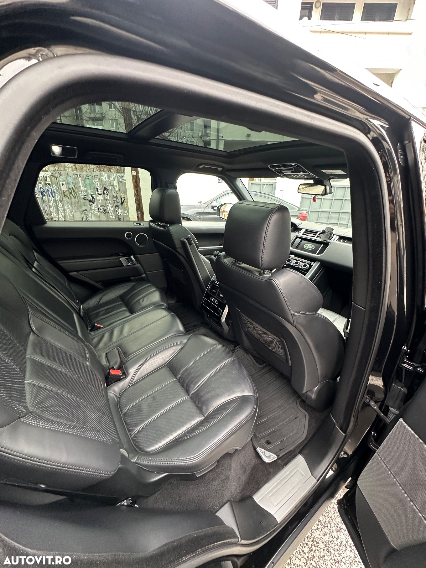 Land Rover Range Rover Sport 3.0 SDV6 Autobiography Dynamic - 13