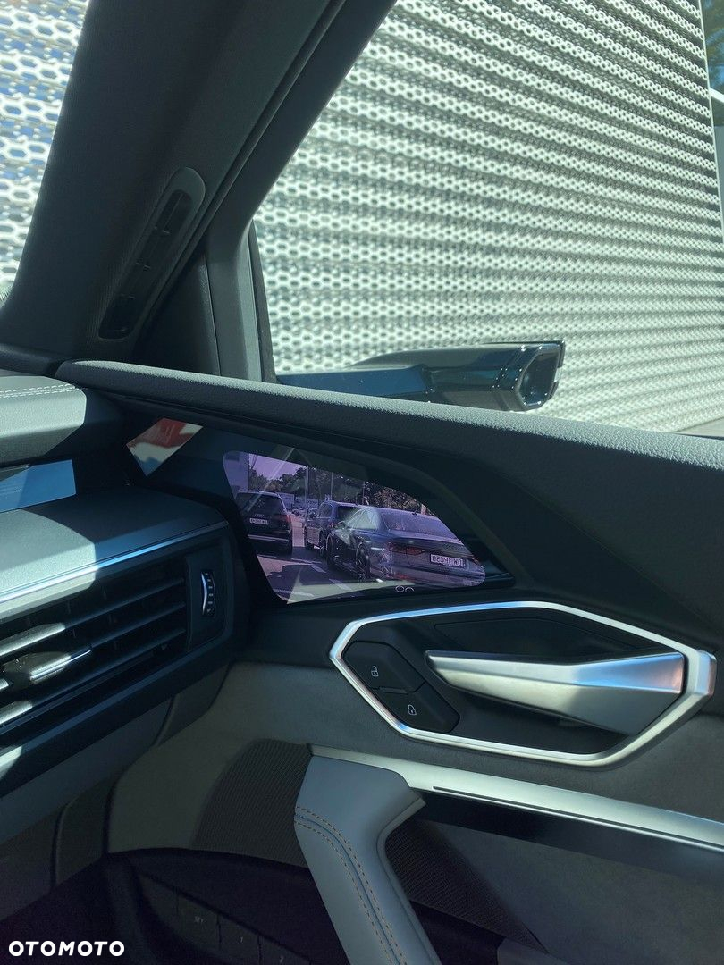 Audi Q8 - 14