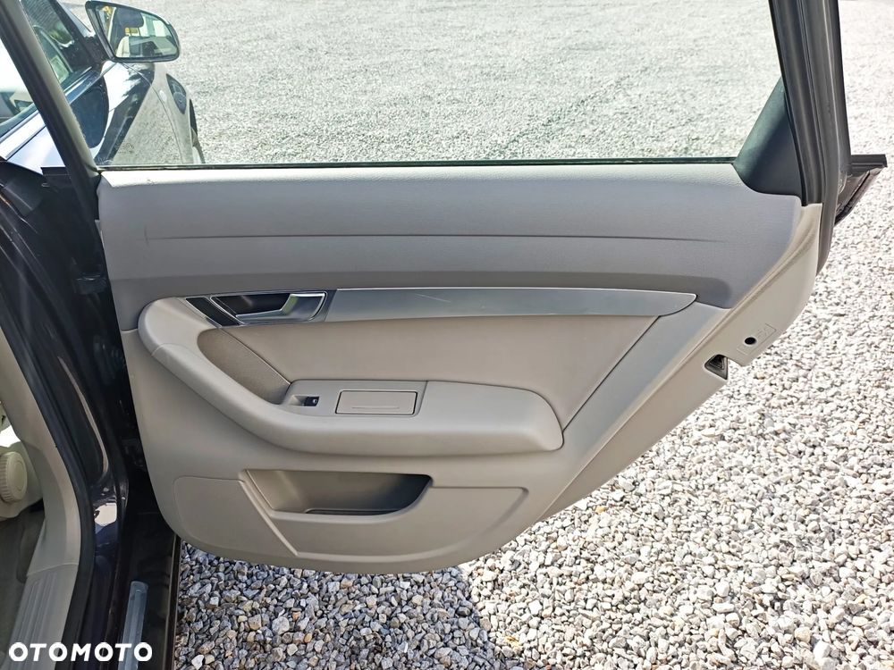 Audi A6 Avant - 12
