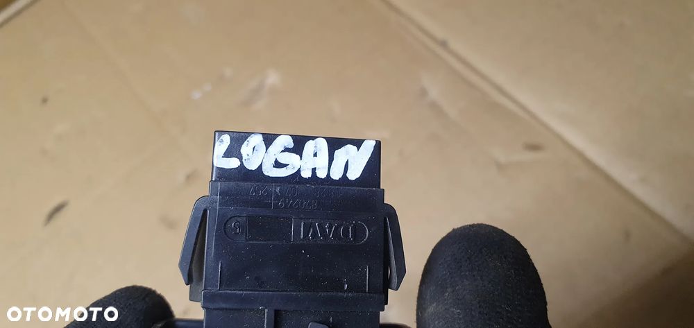 Przełącznik centralnego zamka blokady drzwi Dacia Logan I - 5