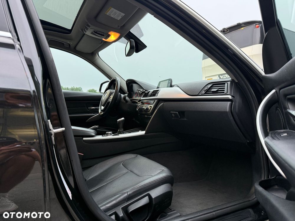 BMW Seria 3 320d Efficient Dynamics Edition - 15