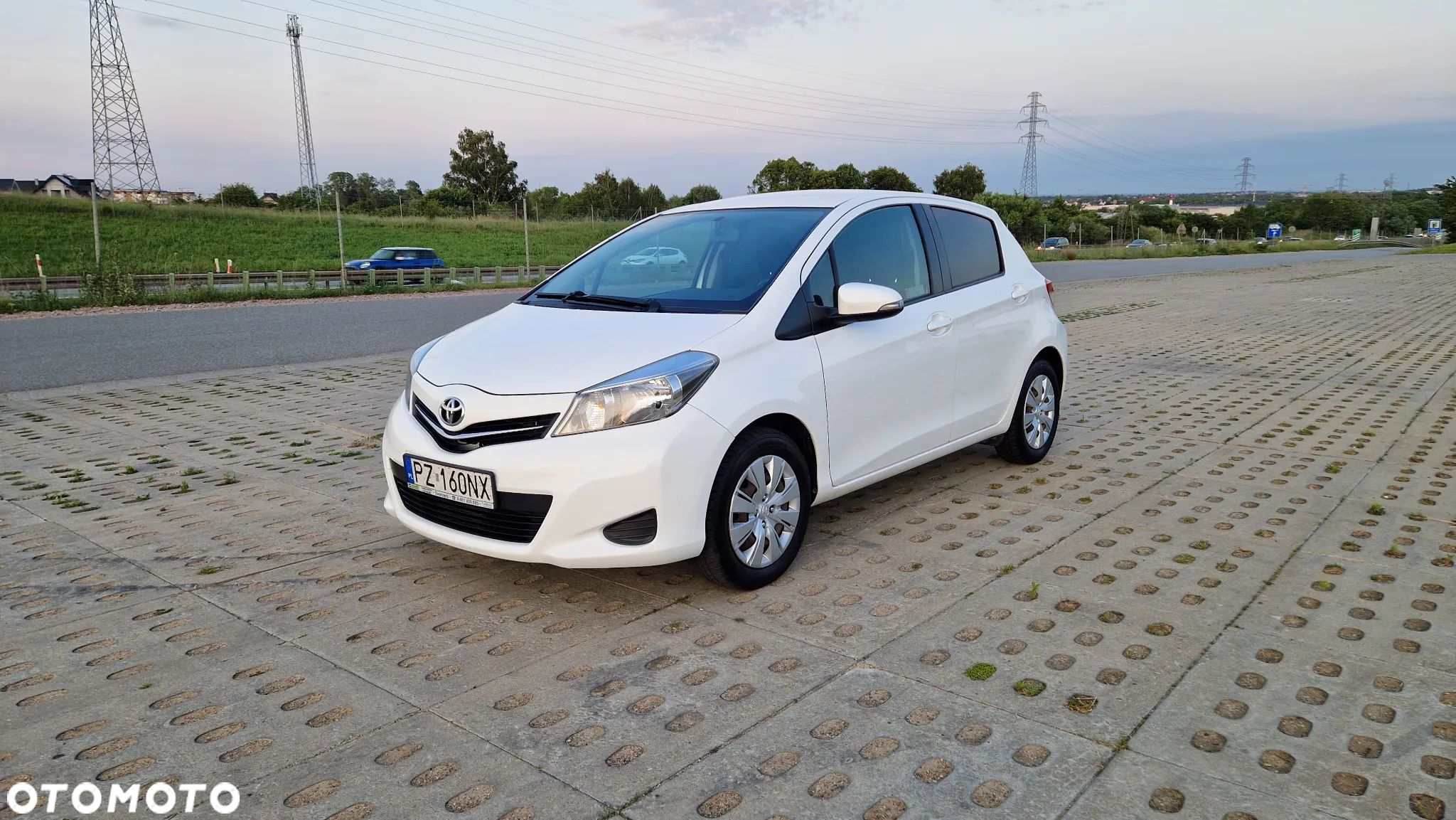 Toyota Yaris 1.0 Life - 1