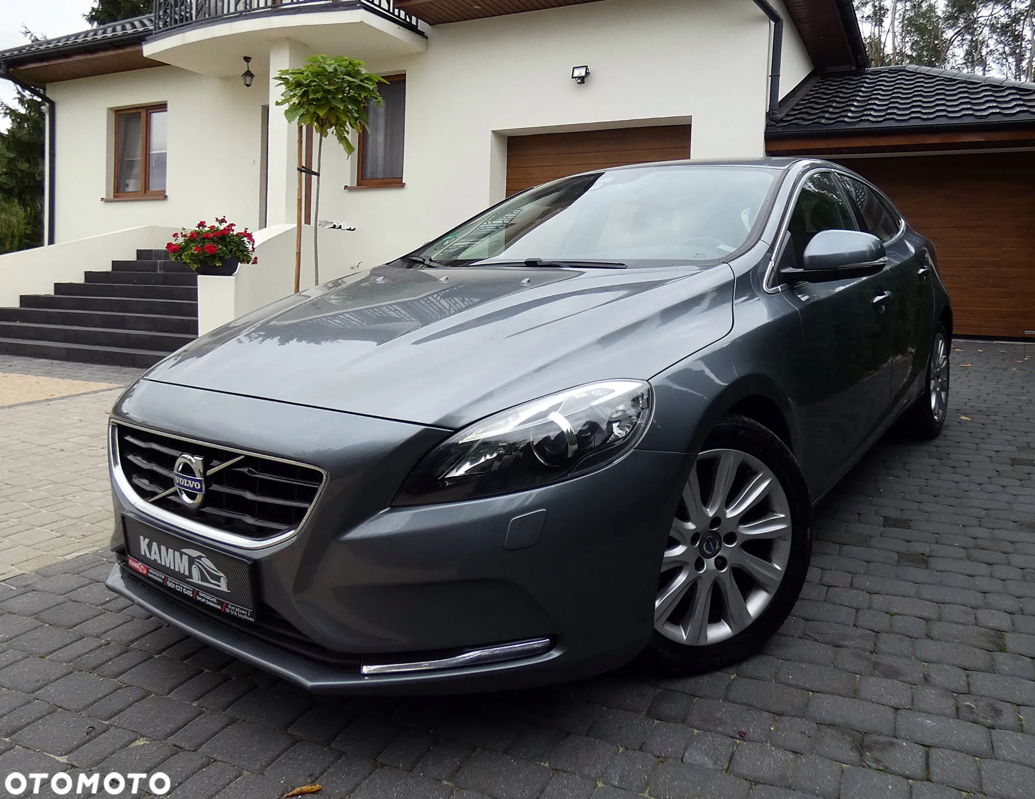 Volvo V40 ver-d2-drive--e-scr-inscription - 19