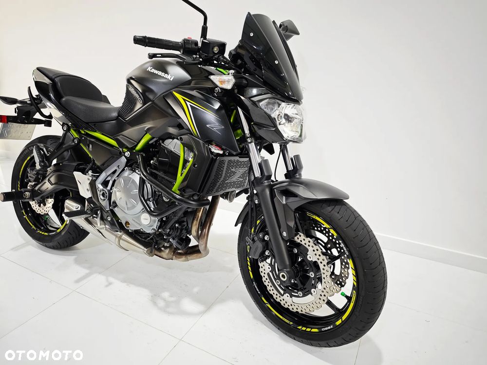 Kawasaki Z - 6