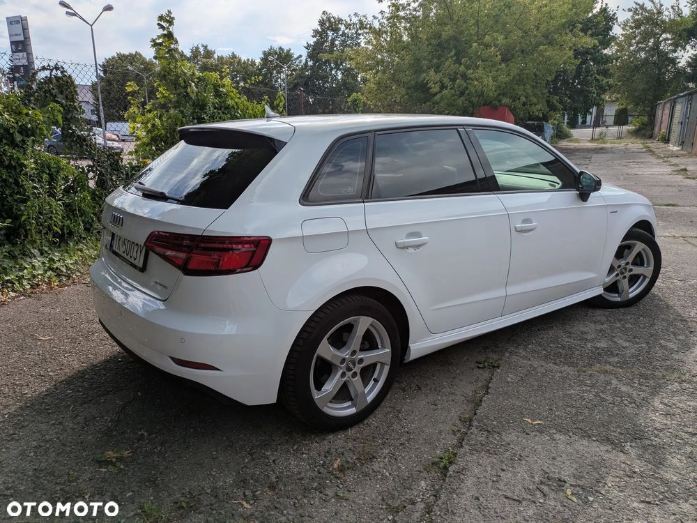 Audi A3 Sportback - 4
