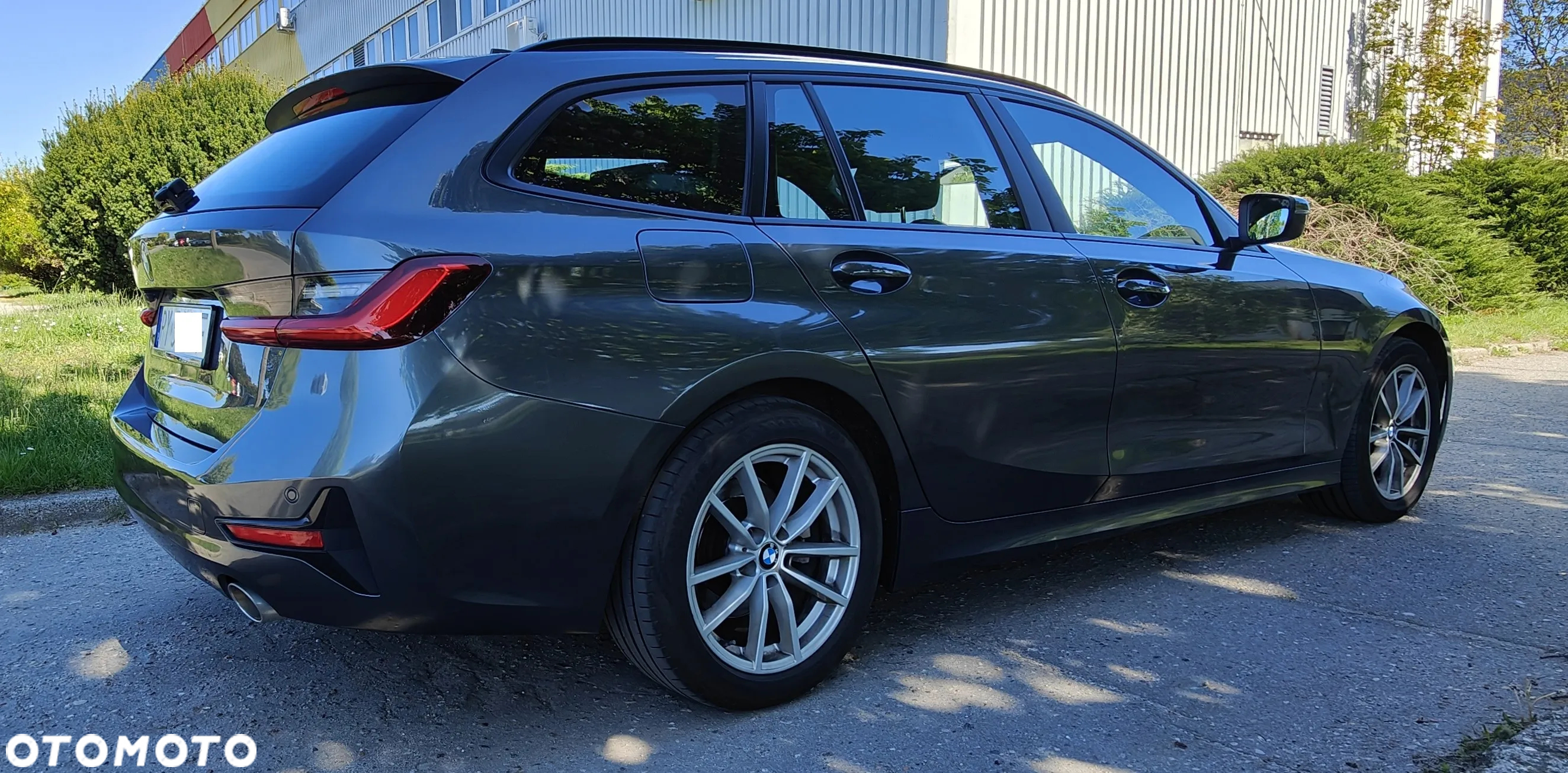 BMW Seria 3 318d Touring - 4