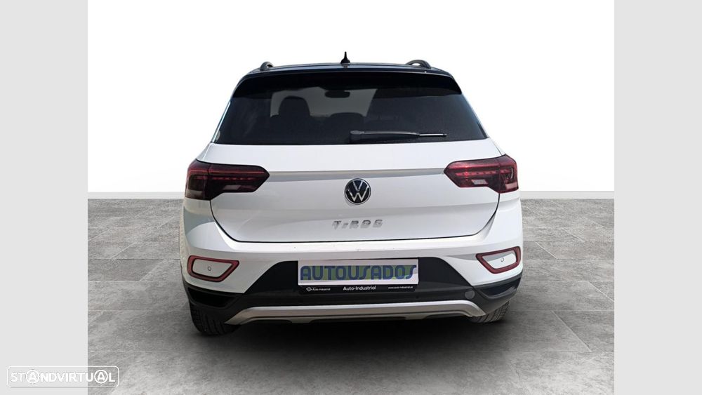 VW T-Roc 1.5 TSI Life DSG - 8