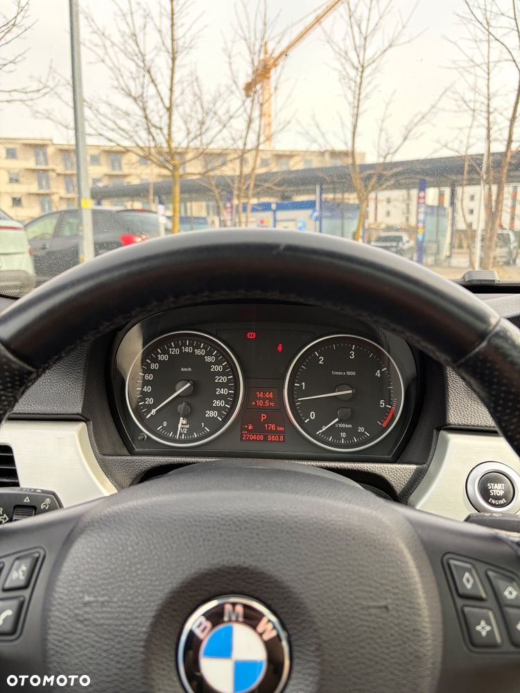 BMW Seria 3 335d - 16