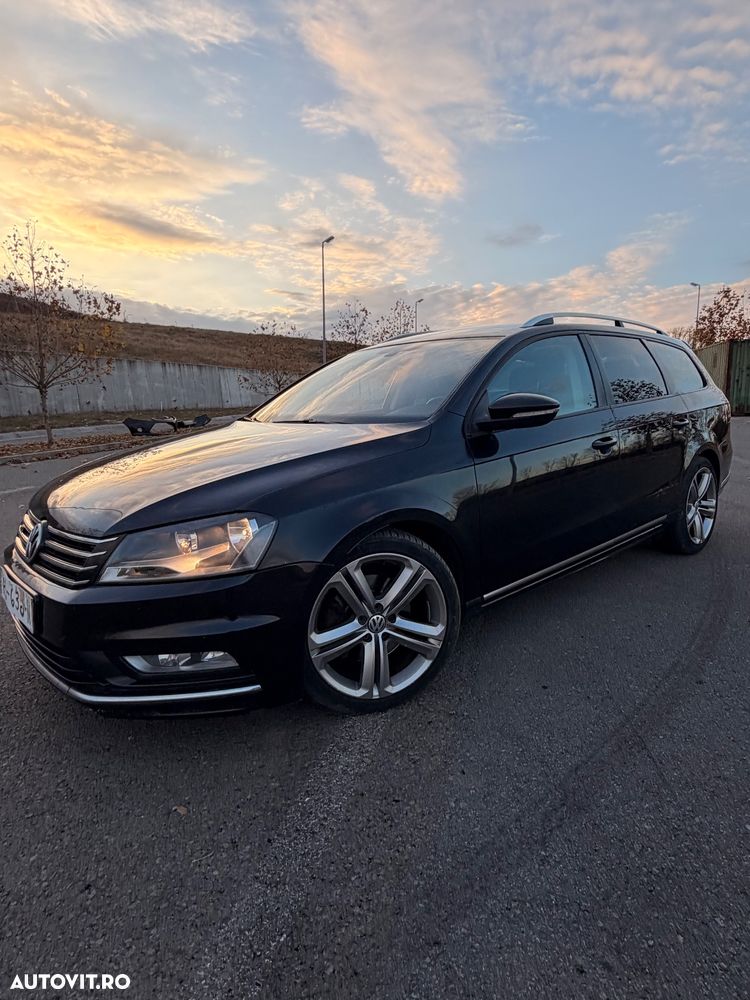 Volkswagen Passat Variant 2.0 Blue TDI DSG SCR R-Line - 15