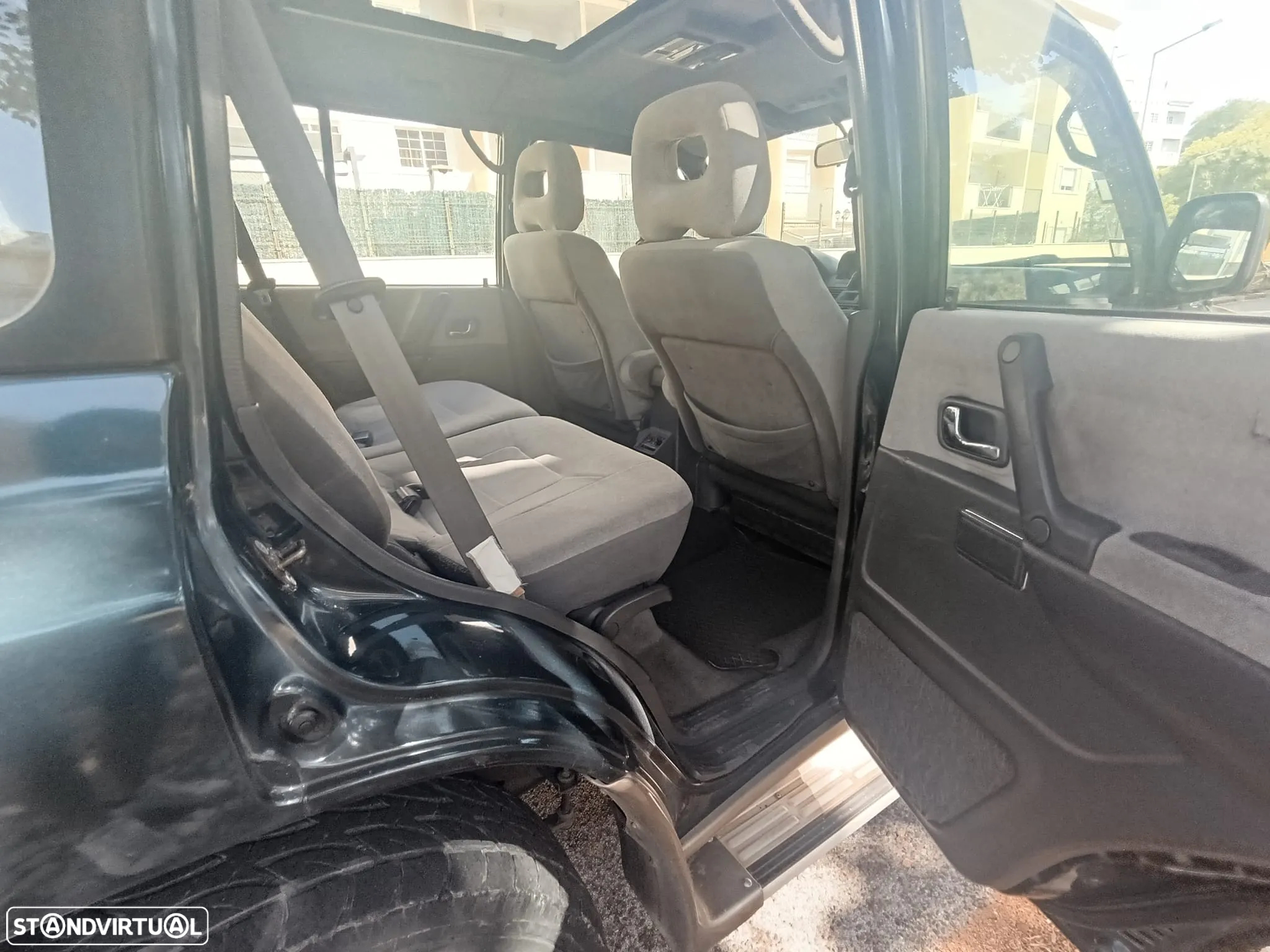 Mitsubishi Pajero 2.8 TD GLS Longo ABS - 24